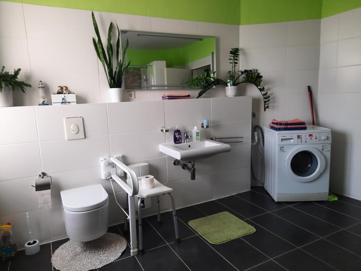 Joys Ferienwohnung Oberhausen  Exteriör bild