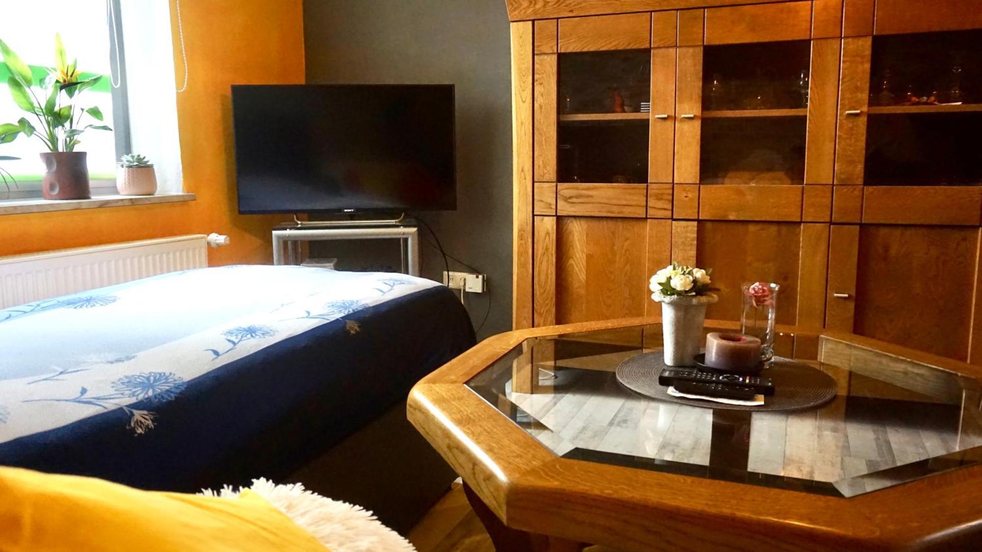 Joys Ferienwohnung Oberhausen  Exteriör bild