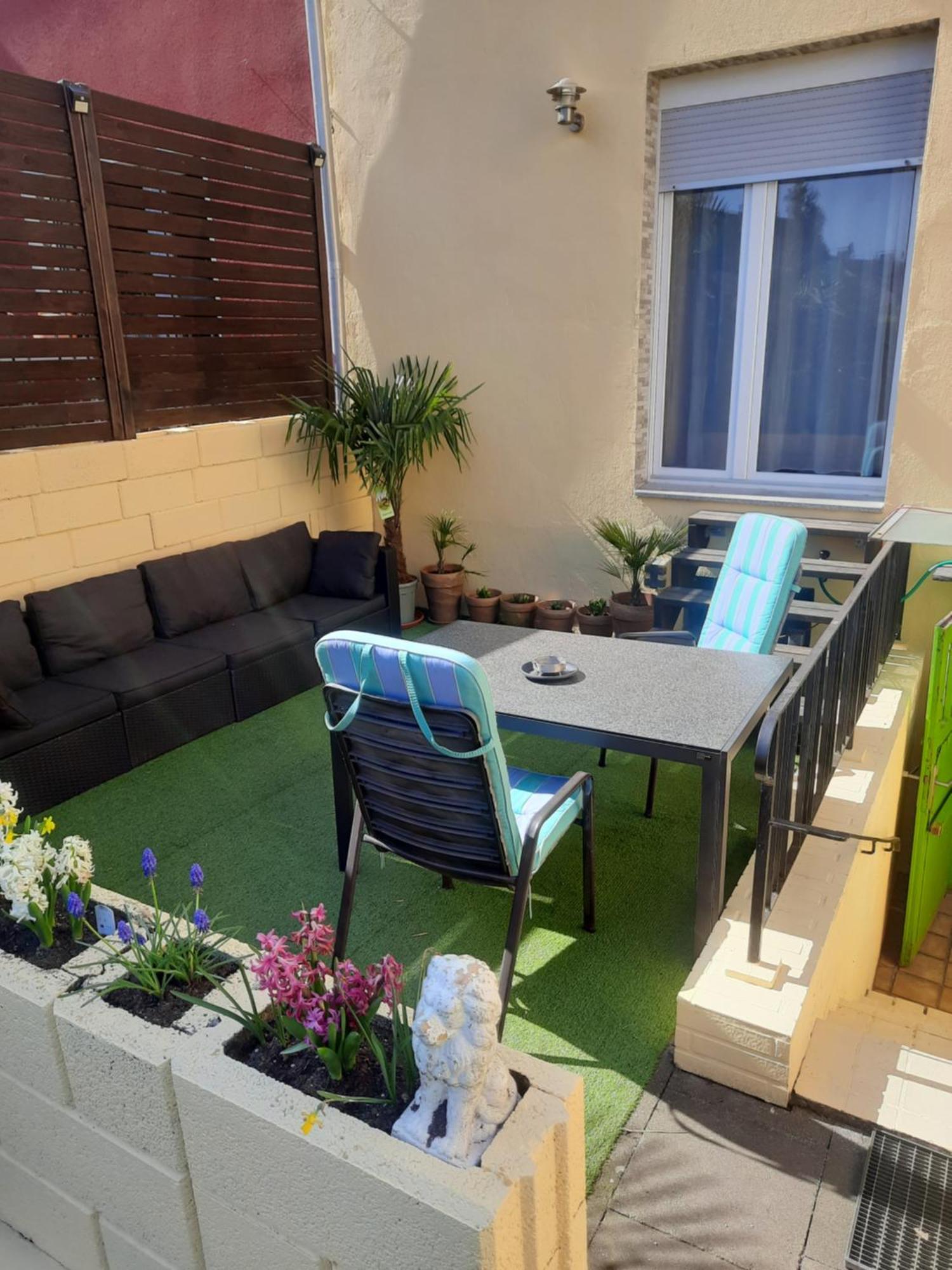 Joys Ferienwohnung Oberhausen  Rum bild